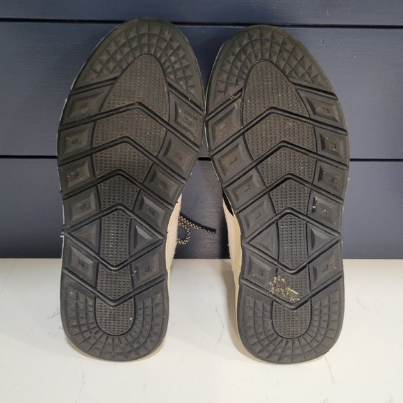 Posh by Poelman Carocel Sherpa Sneakers Size 40 - Picture 10 of 15